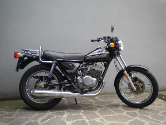 Aermacchi / Harley Davidson SST 250
